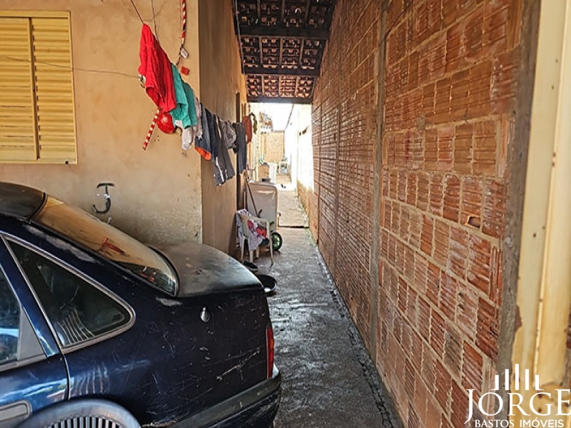 CASA NO JARDIM BRASIL