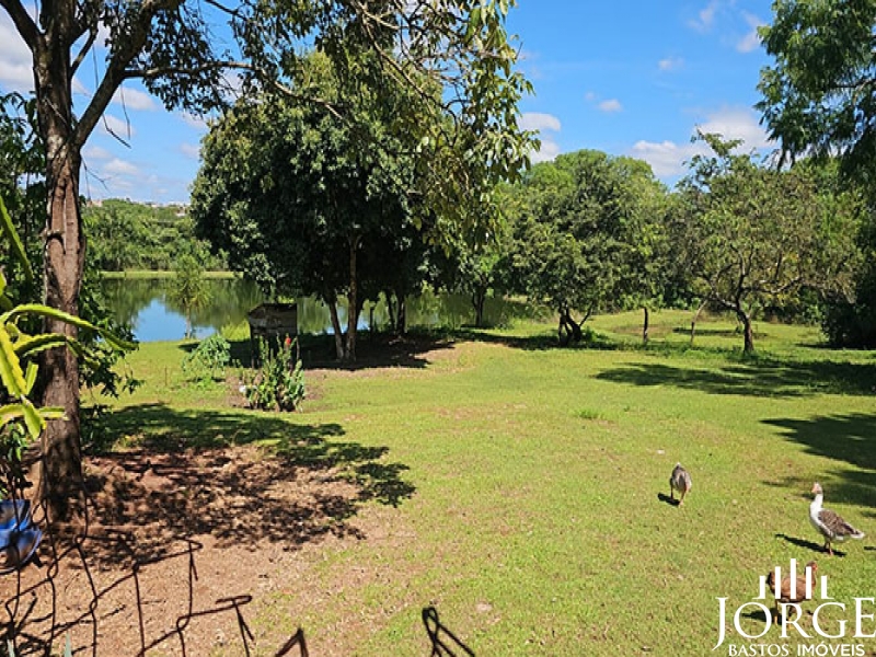 Maravilhosa Chácara em Porto Ferreira