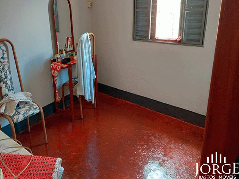 Casa no Conj. Habitacional Etore Marquezelli