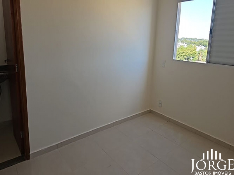 COBERTURAS NO CONDOMÍNIO RESIDENCIAL SANTA ROSA 
