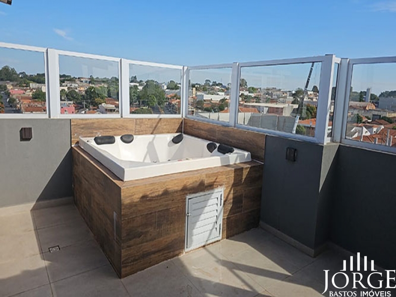 COBERTURAS NO CONDOMÍNIO RESIDENCIAL SANTA ROSA 