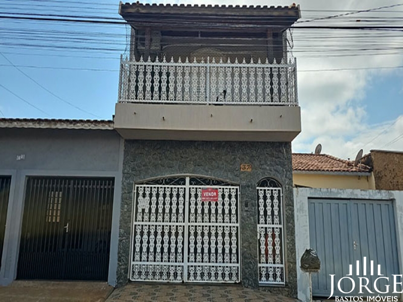 EXCELENTE SOBRADO no Jardim Arlindo de Oliveira